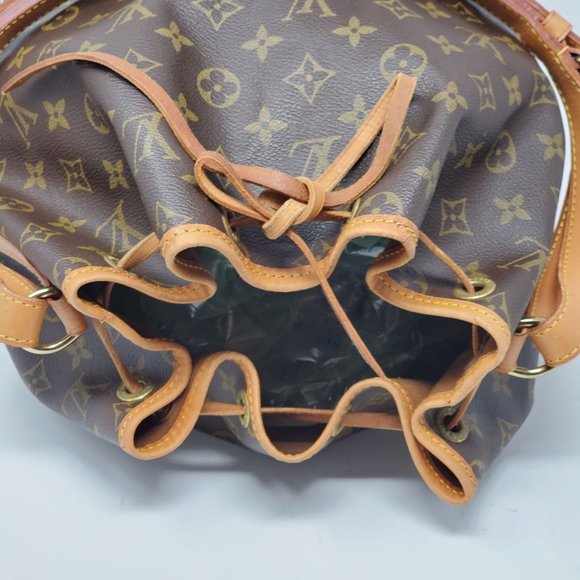 Louis Vuitton Monogram Noe Drawstring Shoulder Bag - Picture 7 of 13